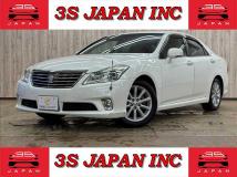 2011 Toyota Crown