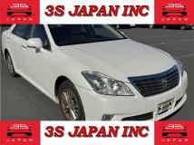 2012 Toyota Crown