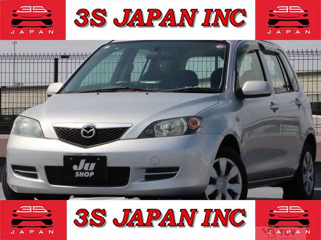2004 Mazda Demio