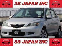 2004 Mazda Demio
