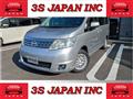 2009 Nissan Serena
