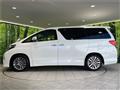 2013 Toyota Alphard