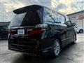 2014 Toyota Vellfire