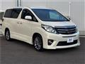 2013 Toyota Alphard