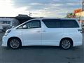 2013 Toyota Vellfire