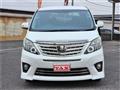 2013 Toyota Alphard