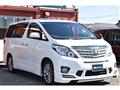 2013 Toyota Alphard