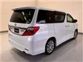 2013 Toyota Alphard