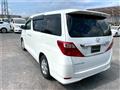 2009 Toyota Alphard