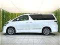 2013 Toyota Vellfire