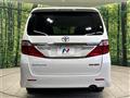 2013 Toyota Alphard