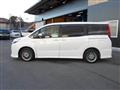 2017 Toyota Noah