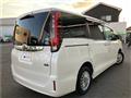 2014 Toyota Noah