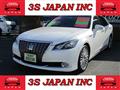 2013 Toyota Crown Majesta