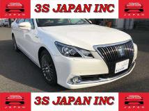 2013 Toyota Crown Majesta