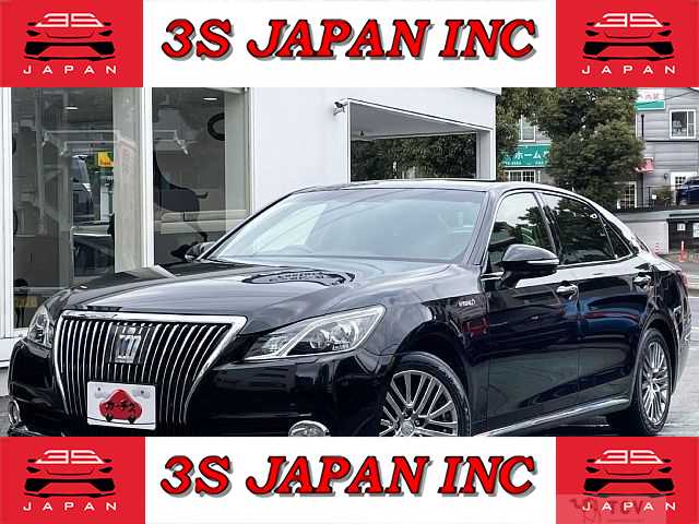 2014 Toyota Crown Majesta