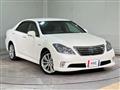 2010 Toyota Crown Hybrid