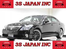 2010 Toyota Crown Hybrid