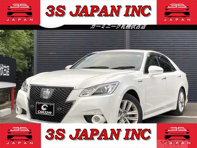 2014 Toyota Crown