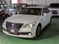2014 Toyota Crown Hybrid