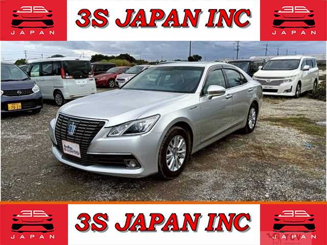 2014 Toyota Crown