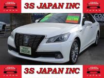 2014 Toyota Crown