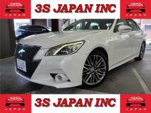 2013 Toyota Crown
