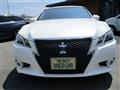 2014 Toyota Crown