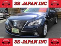 2013 Toyota Crown