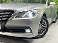 2014 Toyota Crown Hybrid