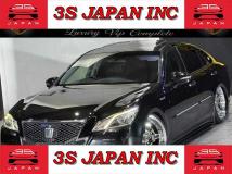 2013 Toyota Crown