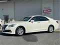 2014 Toyota Crown Hybrid