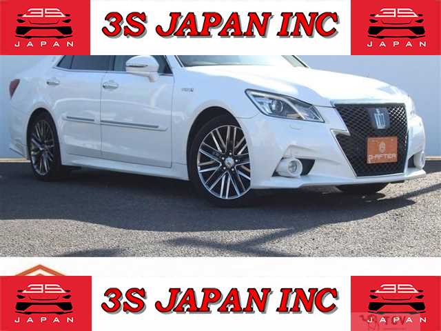 2013 Toyota Crown