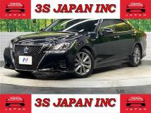 2016 Toyota Crown Hybrid