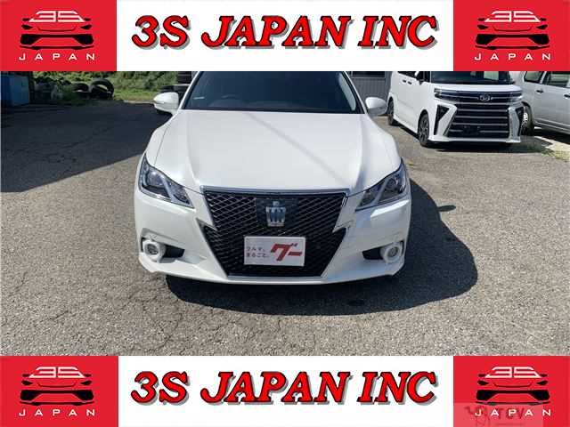 2010 Toyota Crown Hybrid