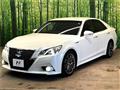 2015 Toyota Crown Hybrid