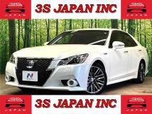 2015 Toyota Crown Hybrid