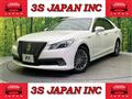 2013 Toyota Crown Hybrid