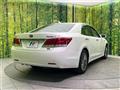 2013 Toyota Crown Hybrid