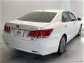 2013 Toyota Crown Hybrid