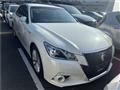2013 Toyota Crown Hybrid