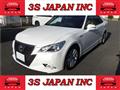 2013 Toyota Crown Hybrid