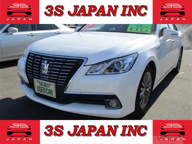 2013 Toyota Crown