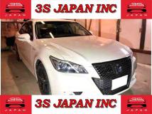 2013 Toyota Crown Hybrid