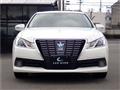 2013 Toyota Crown Hybrid