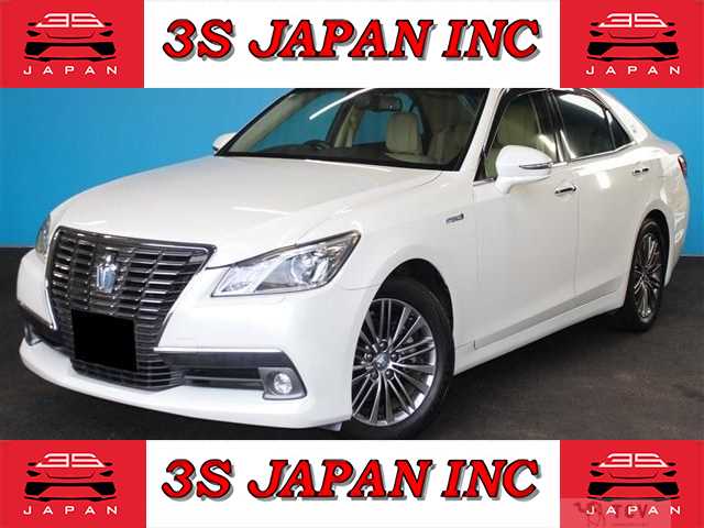 2013 Toyota Crown