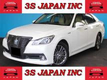 2013 Toyota Crown