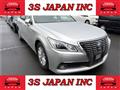 2014 Toyota Crown Hybrid