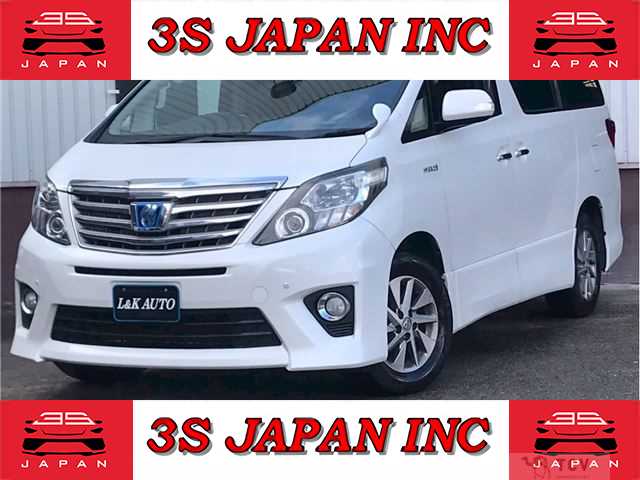 2013 Toyota Alphard Hybrid