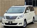 2013 Toyota Alphard Hybrid